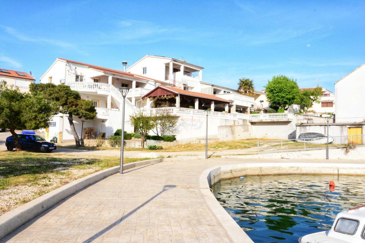 Plavi Val Apartments Tribalj Kültér fotó